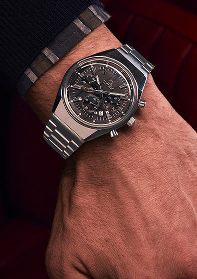 Q Timex® Falcon Eye Chronograph 40mm Stainless Steel Bracelet