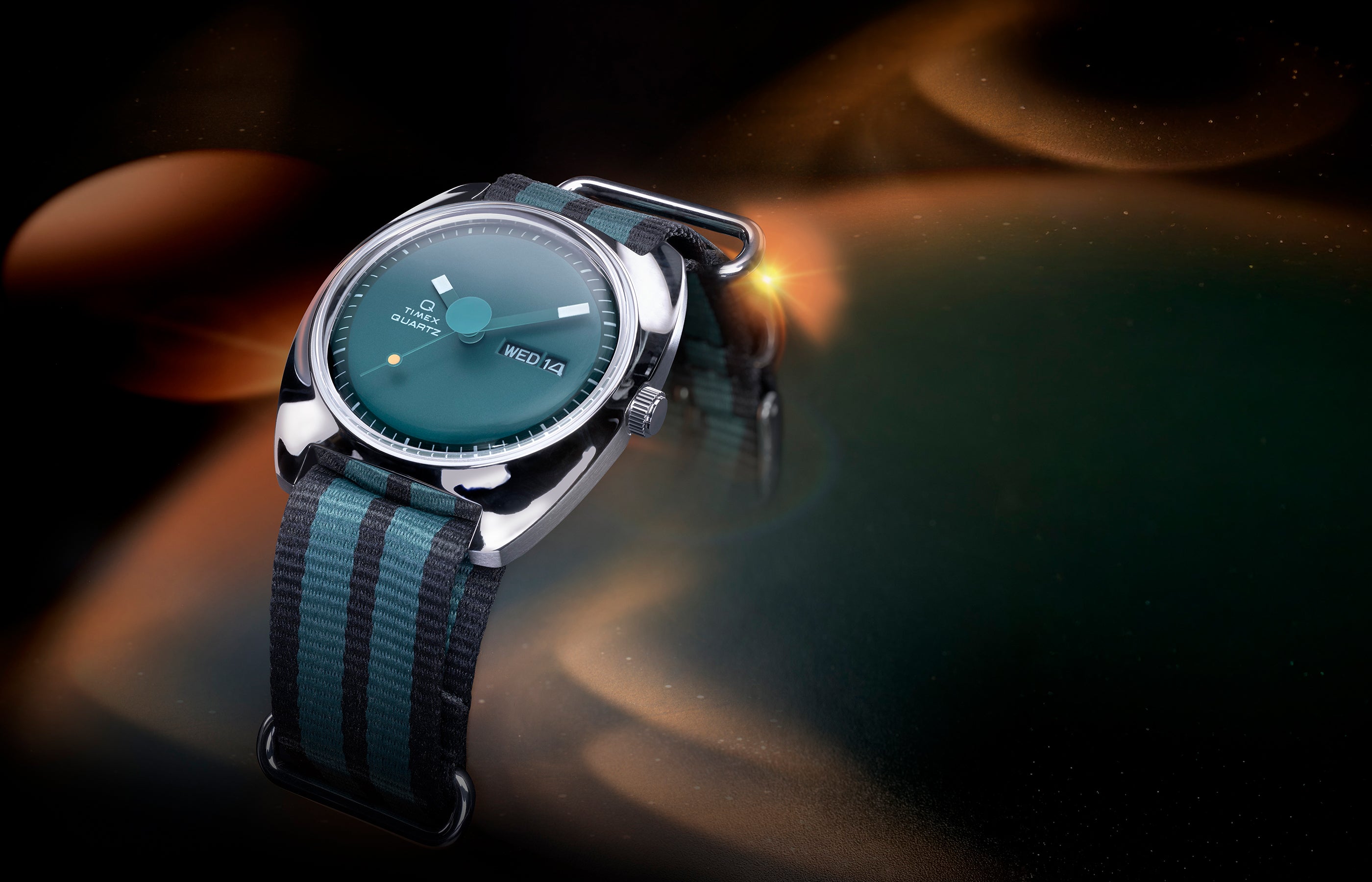 Q Timex® 1975 Enigma 37mm Fabric Strap Watch - TW2Y34700 | Timex EU