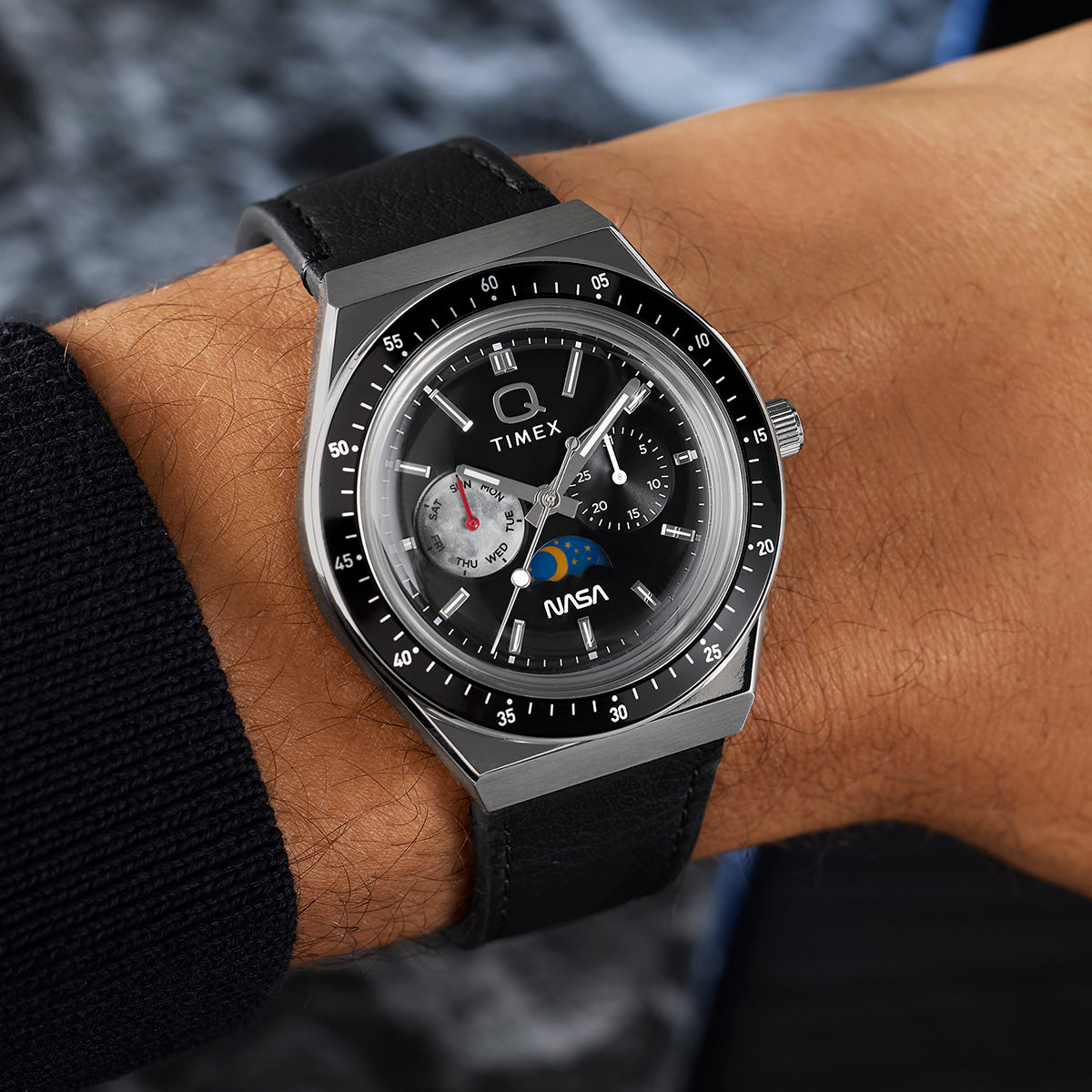 天理　A Q Timex NASA 40mm Leather Strap Watch - TW2Y56800 | Timex EU