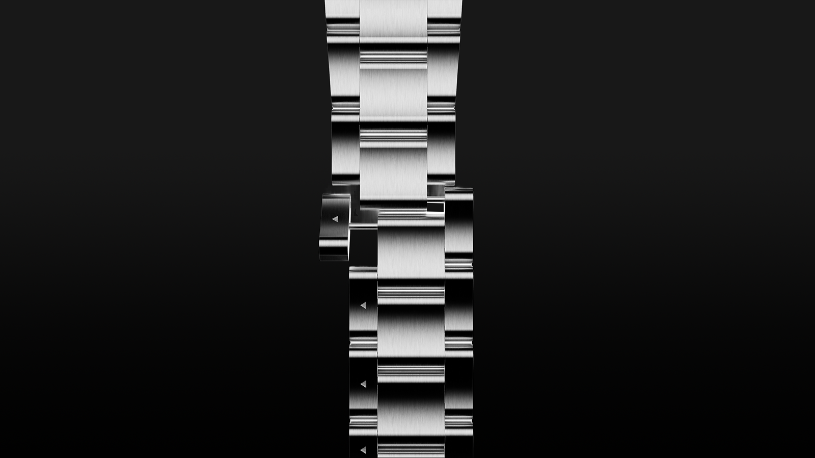 The stainless steel bracelet of the Timex Atelier GMT Automatic shown from above, featuring brushed and polished finishing.