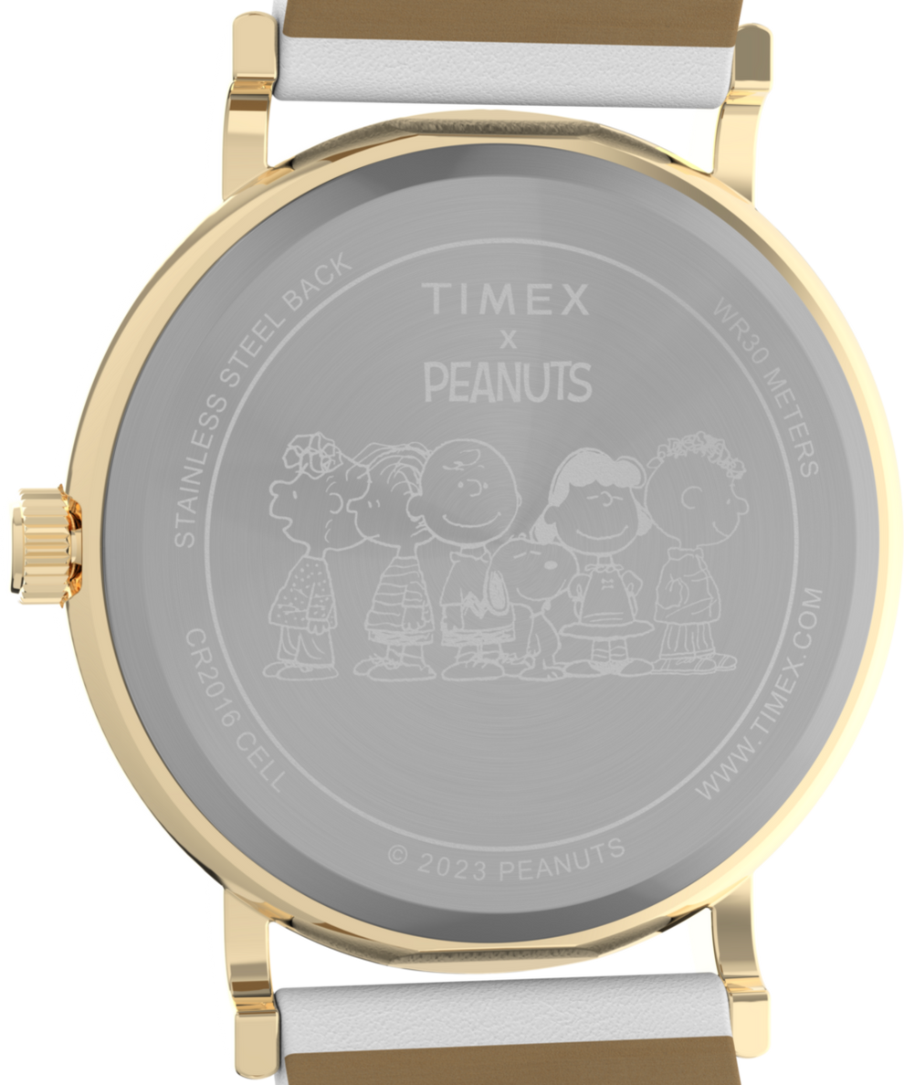 TW2W24100 Timex Weekender x Peanuts Holiday 38mm Leather Strap Watch Caseback Image