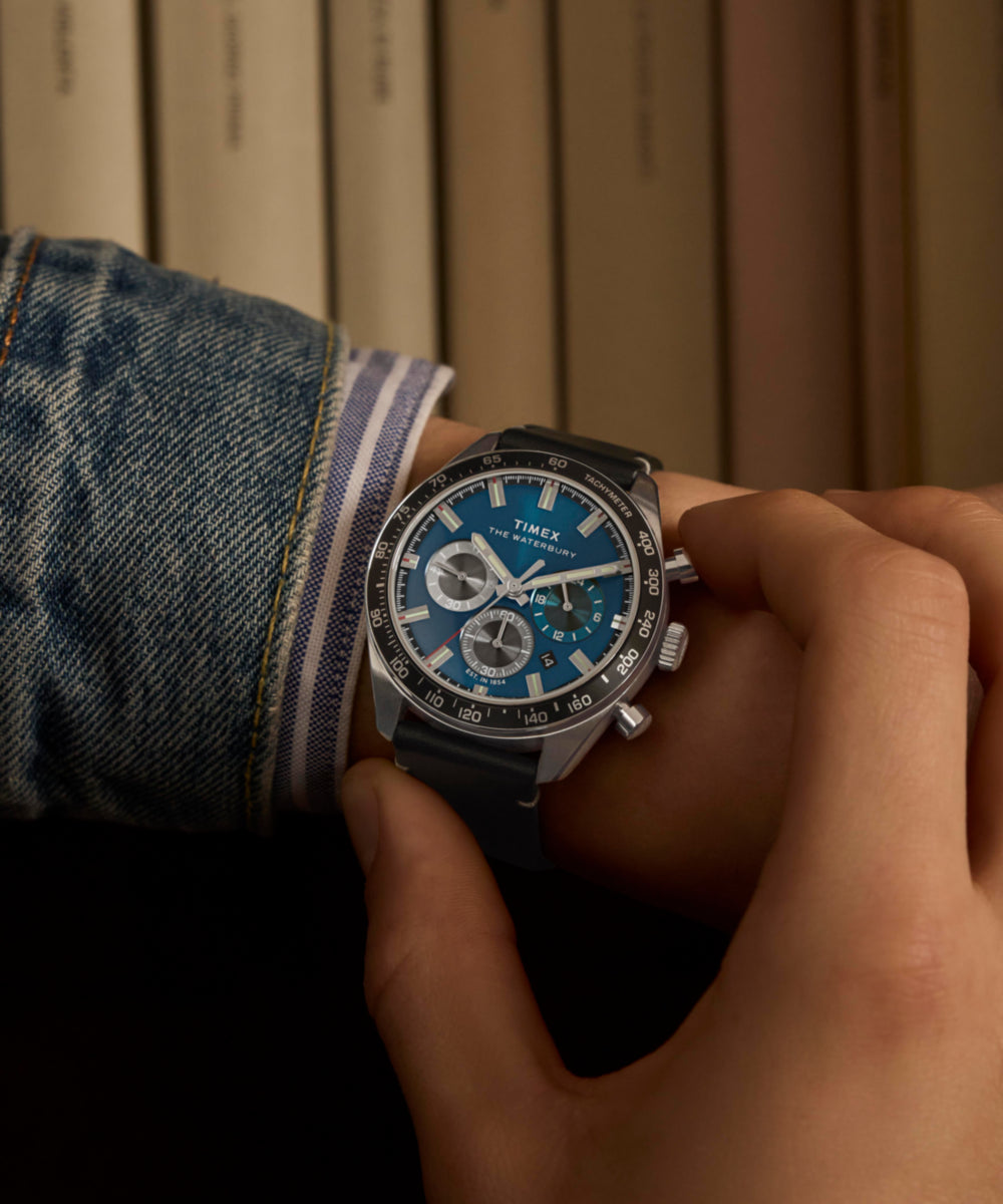 TIMEX ×  Peak コラボ 腕時計 Waterbury Traditional Chronograph 41mm Leather Strap Watch