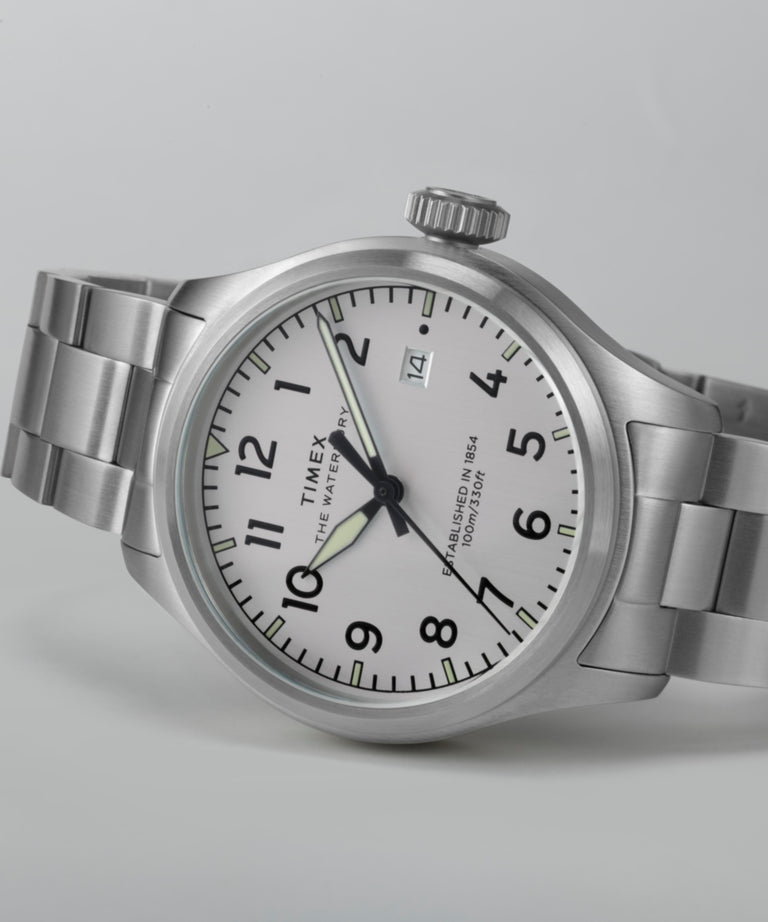 TW2Y18800 Waterbury Ace 41mm Stainless Steel Bracelet Watch Campaign Key Silhouettes (Beauty shots) Image