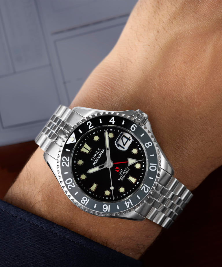 TW2Y63900 Deepwater Meridian 200 Automatic GMT 42mm Stainless Steel Bracelet Watch Primary Wrist Image