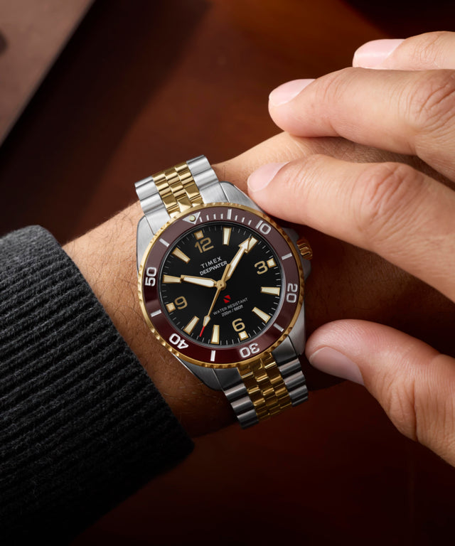 TW2Y64700 Deepwater Arctic 40.5mm Stainless Steel Bracelet Watch Primary Wrist Image