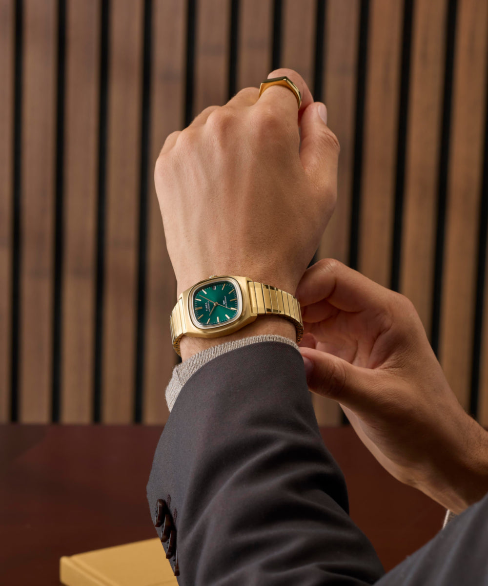 Timex® Automatic 1983 E Line 34mm Stainless Steel Expansion Band