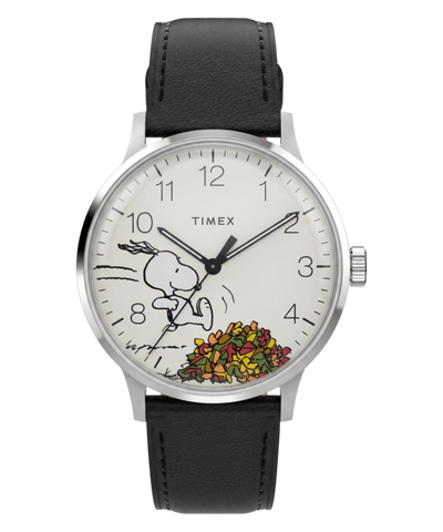 TW2Y85600 Peanuts® x Timex Waterbury Classic 40mm Leather Strap Watch  Primary Image