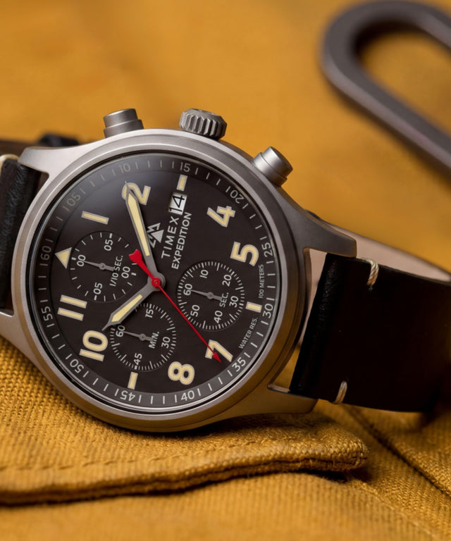 TW2Y89200 Expedition® Sierra Chronograph 43mm Leather Strap Watch Campaign Key Silhouettes (Beauty shots) Image