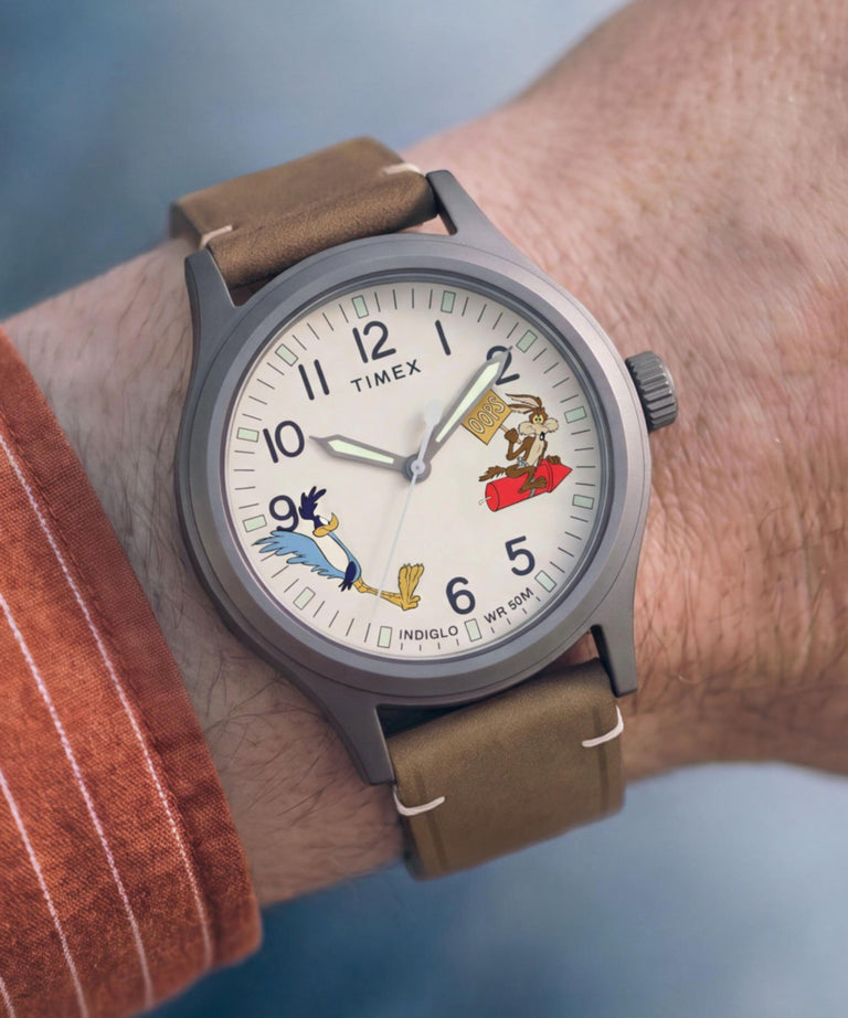 TW2Y99400 Looney Tunes Road Runner & Wile E. Coyote x Timex Expedition® Scout 40mm Leather Strap Watch Primary Wrist Image